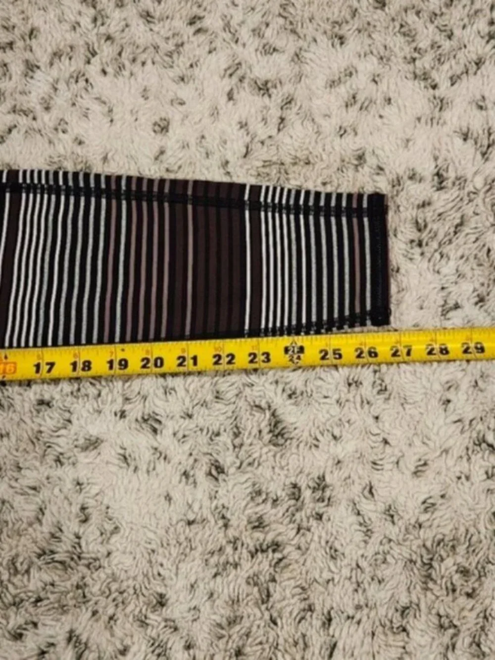 Athleta SZ S Striped Athleisure Mid Rise CHATURANGA Workout Leggings No Pockets